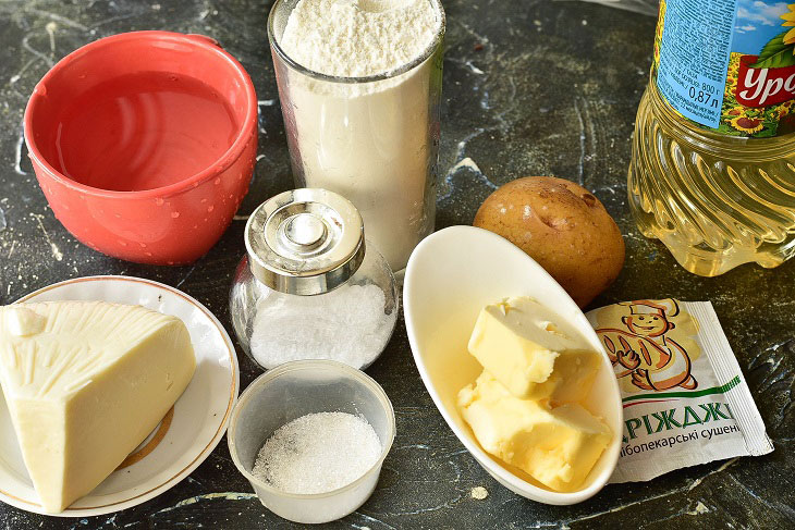 Ossetian cakes "Kartofjin" - soft and tasty