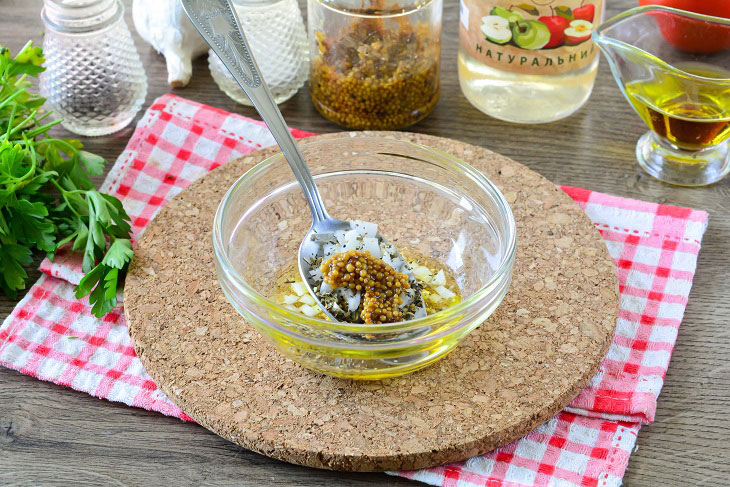 Pickled tomatoes in Italian - a quick and very tasty snack