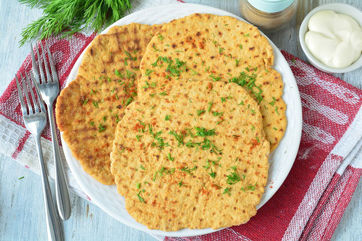 Rustic paprika tortillas - an interesting snack from simple products