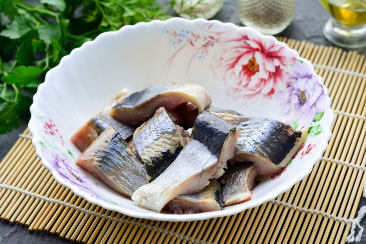 Korean herring - a spicy and original snack