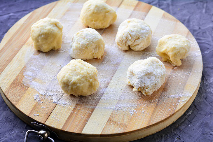 Lean dumplings with potatoes - hearty and appetizing