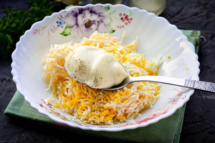 Crab balls with cheese - an original snack in a hurry