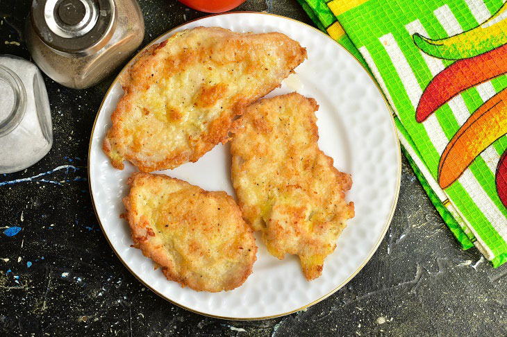 Chops in garlic batter - juicy and spicy