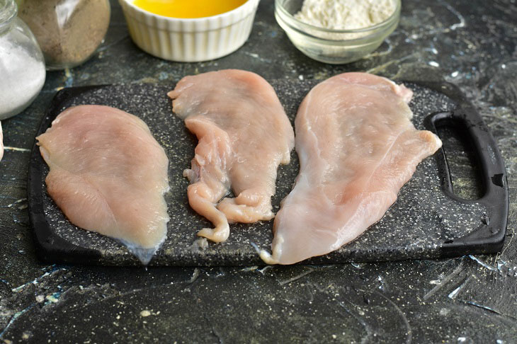 Chops in garlic batter - juicy and spicy