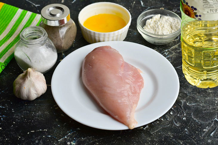 Chops in garlic batter - juicy and spicy