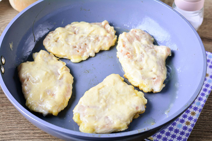 Mayonnaise Battered Chicken Chops - A Quick Recipe Without the Hassle