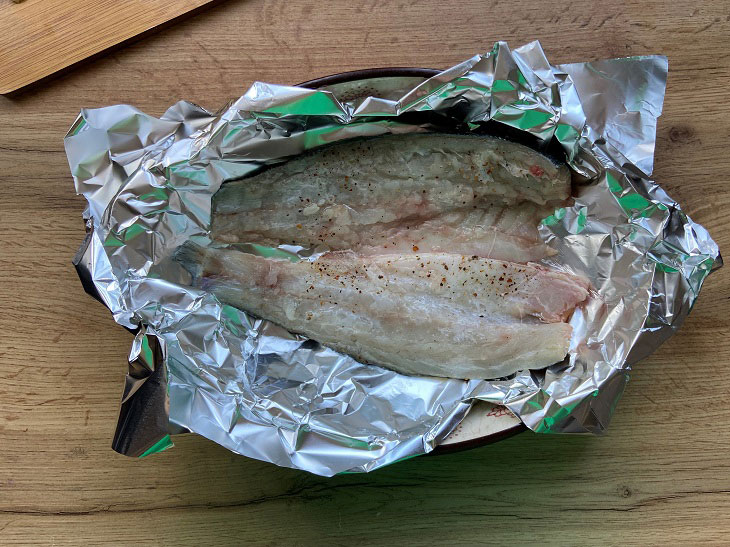 Pike perch with vegetables in foil - an excellent fish dish