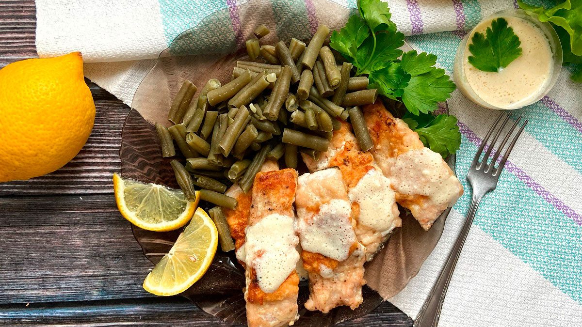 Pink salmon with lemon sauce – a special aroma and taste