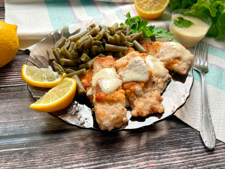 Pink salmon with lemon sauce - a special aroma and taste