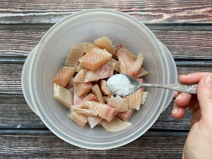 Tilapia in the oven with potatoes - a budget and tasty dish