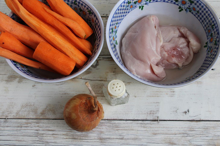 Minced chicken hedgehogs in the oven - an interesting and tasty dish