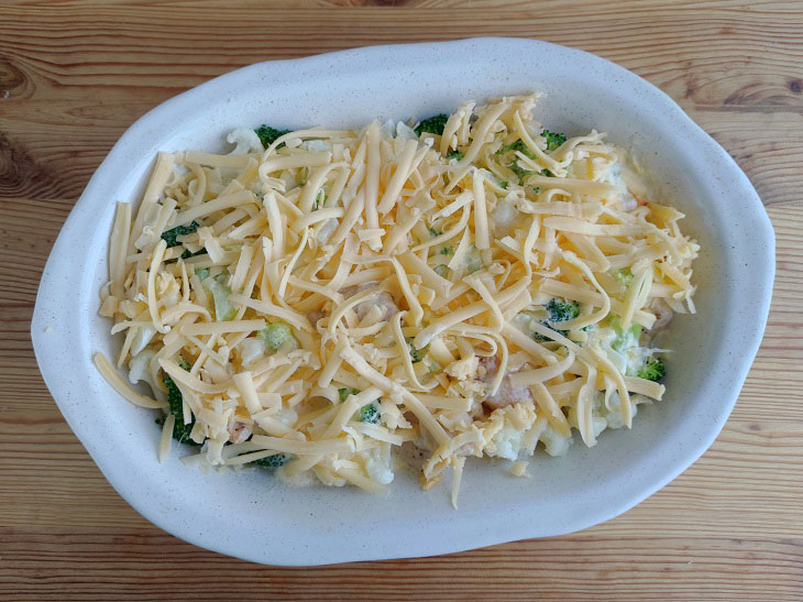 Cauliflower and Broccoli Casserole - a hearty and healthy dish