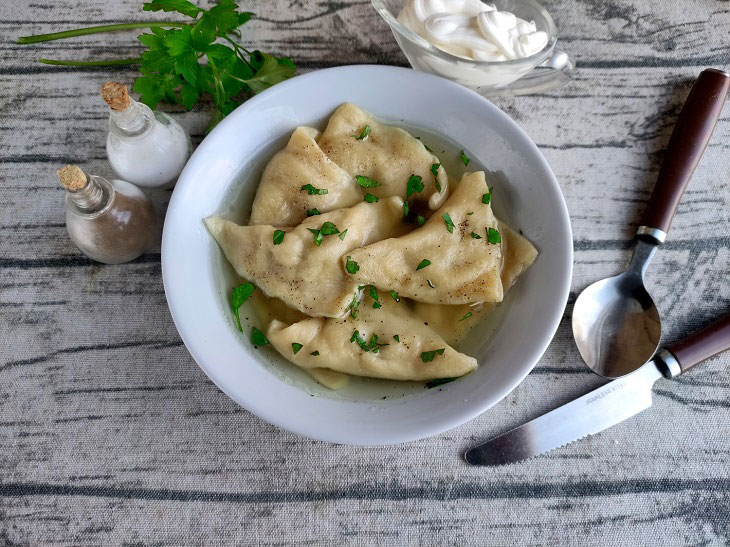 Jewish dumplings "Kreplach" - a hearty and tasty dish