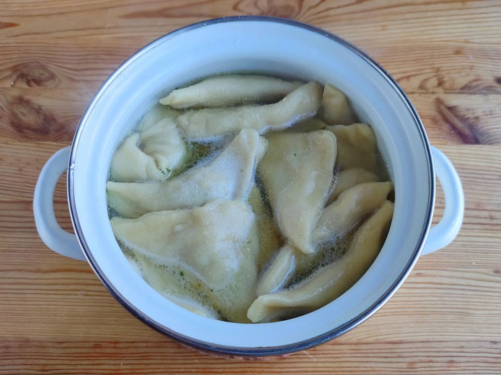 Jewish dumplings "Kreplach" - a hearty and tasty dish