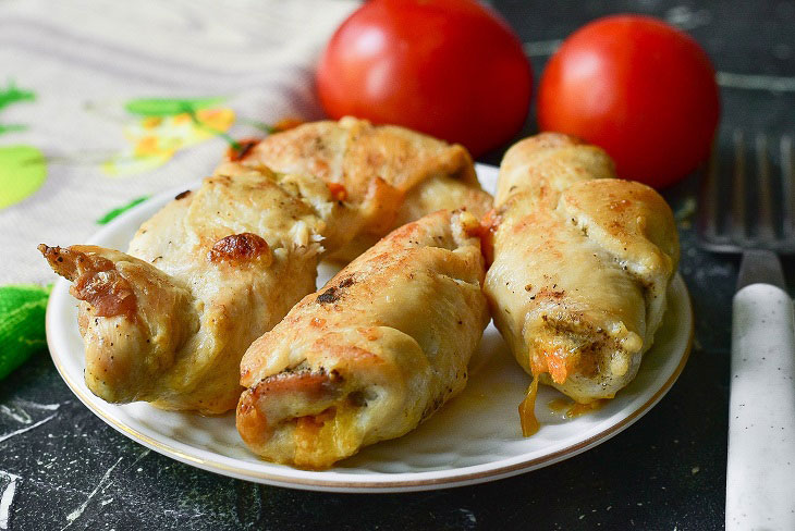 Chicken rolls "Boyarskie" - a tender and juicy dish