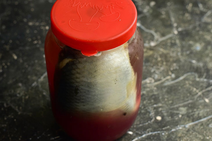 Salted herring in brine - a simple and tasty recipe