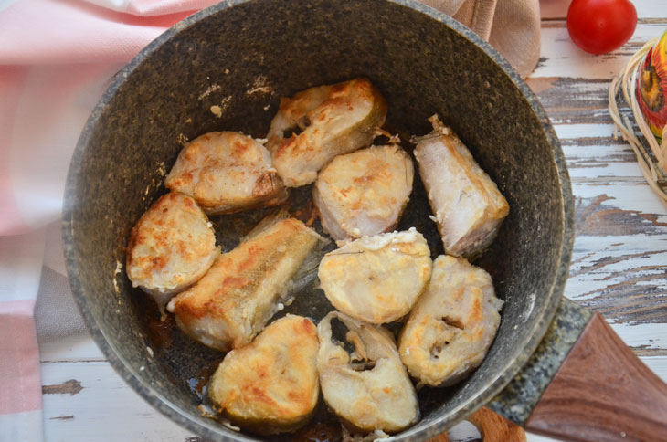 Hake with vegetables in tomato - the fish is very tender and juicy