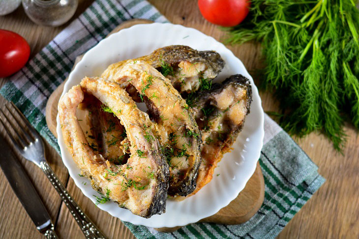 Carp fried in a pan - simple, tasty and healthy