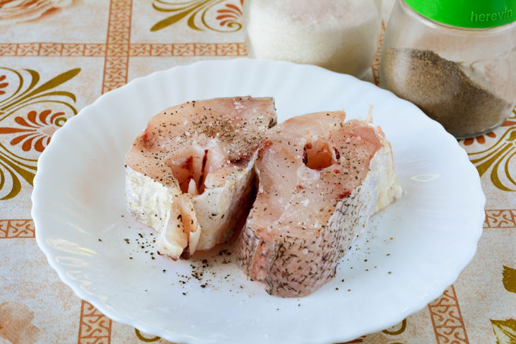 Fried cod in a pan - a tasty and affordable fish dish