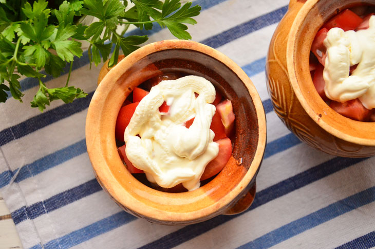 Mackerel with potatoes in pots - very tender and incredibly tasty