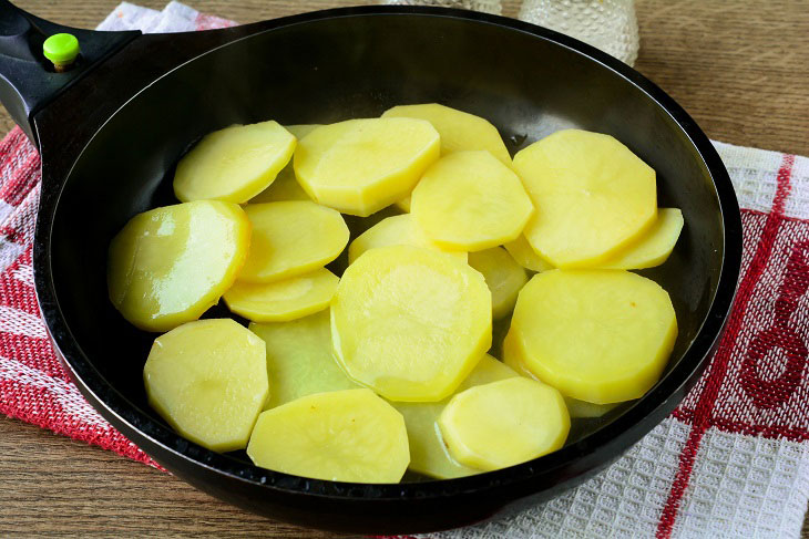 Fish dish "Hanteika" - juicy, tender and fragrant