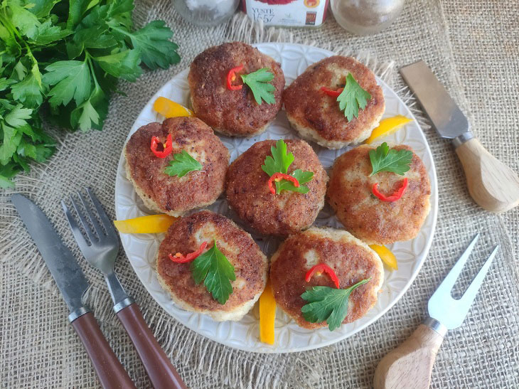 Pike cutlets - juicy, tasty and satisfying