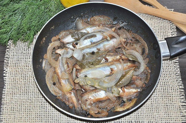 Capelin shkara - an interesting dish of the Black Sea cuisine