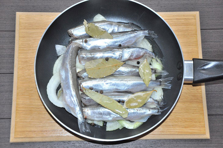 Capelin shkara - an interesting dish of the Black Sea cuisine