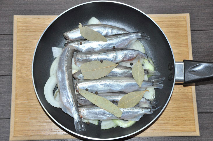 Capelin shkara - an interesting dish of the Black Sea cuisine