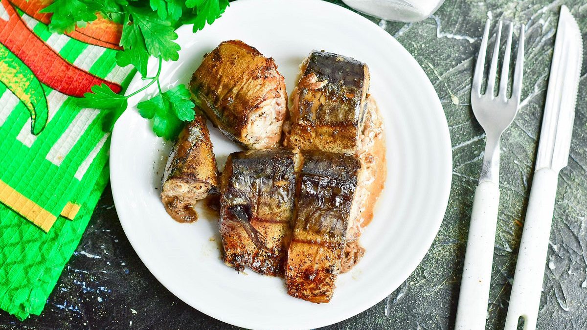 Mackerel in soy sauce, baked in the oven – tasty and appetizing