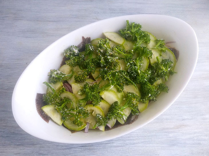 Flounder with vegetables - tender, juicy and fragrant