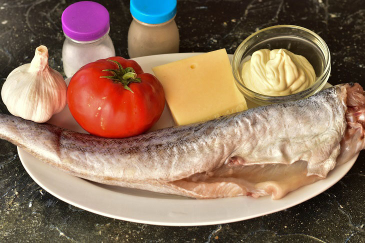 Greek baked fish - a delicious and beautiful recipe