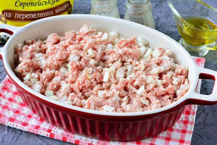 Minced meat in French - a hearty and aromatic dish