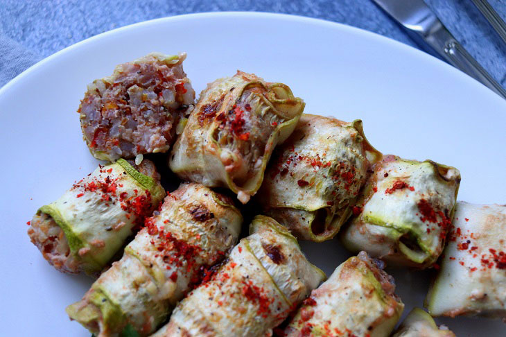 Stuffed cabbage rolls with minced meat - an original and tasty dish