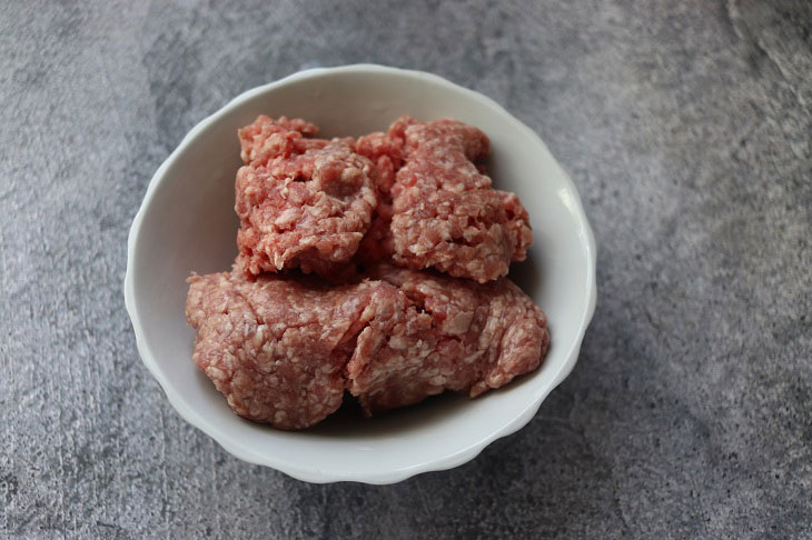 Stuffed cabbage rolls with minced meat - an original and tasty dish