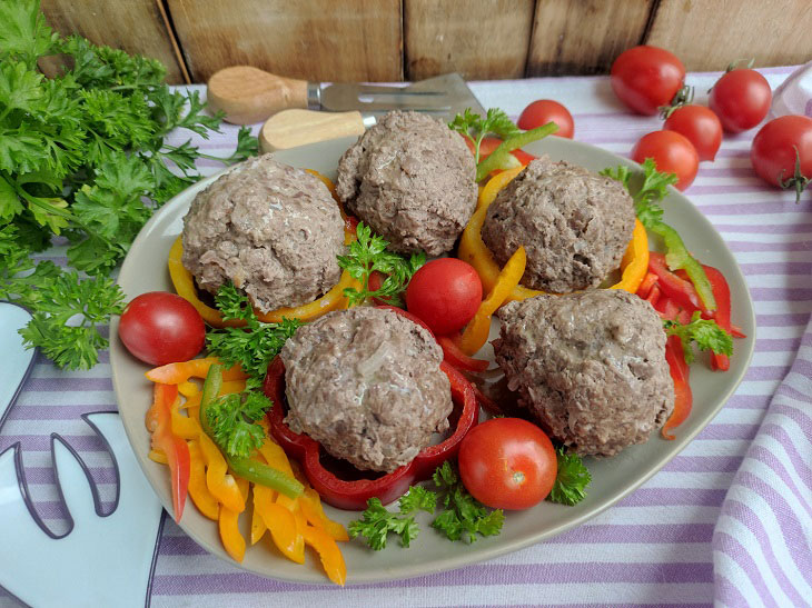 Kufta in Armenian - a delicious meat dish