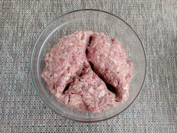 Kufta in Armenian - a delicious meat dish