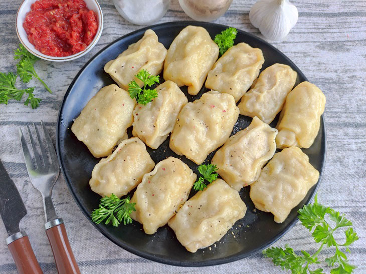 Cabbage rolls in dough - an unusual Uzbek dish