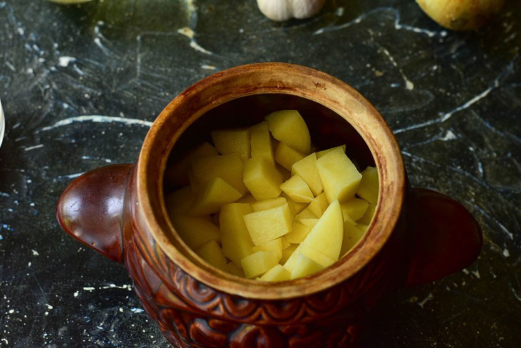 Ukrainian homemade roast - hearty and tasty dish