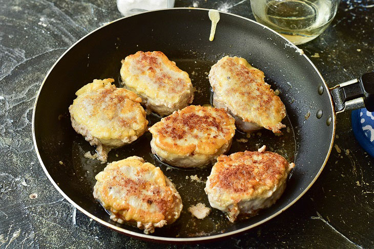 Moldavian schnitzel - juicy and tasty dish