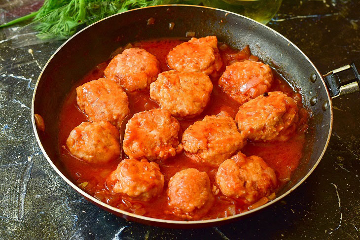 Moldavian meatballs - juicy and appetizing
