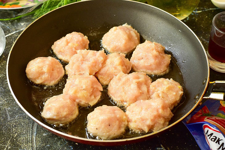 Moldavian meatballs - juicy and appetizing