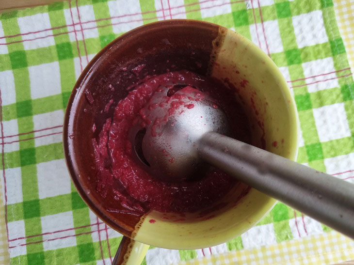 Pasta with beets - an original and tasty dish