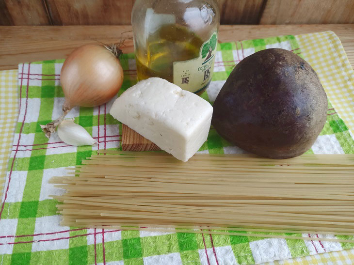 Pasta with beets - an original and tasty dish