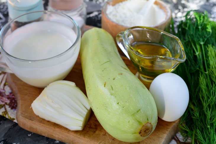 Zucchini pancakes on kefir - delicious, soft and fluffy