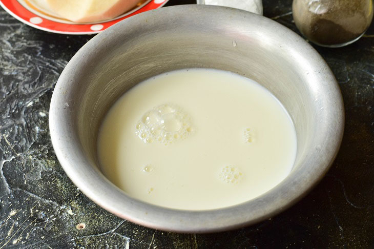 French potatoes in milk - an unusual and interesting recipe