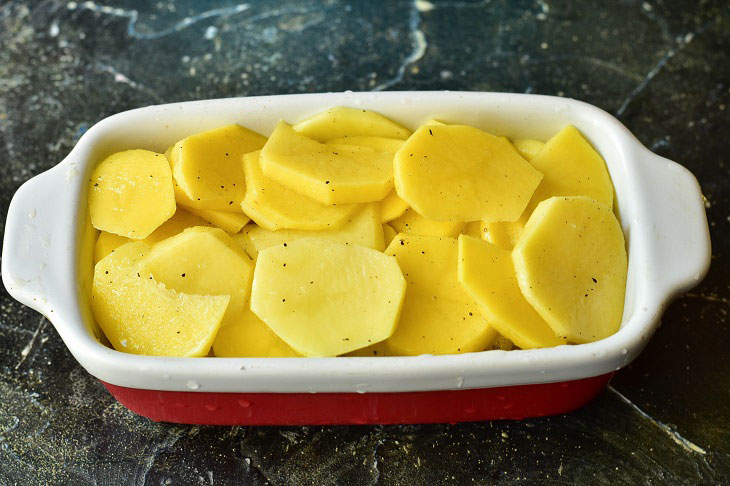 Fragrant potatoes "Dauphiné" - a delicious and festive recipe