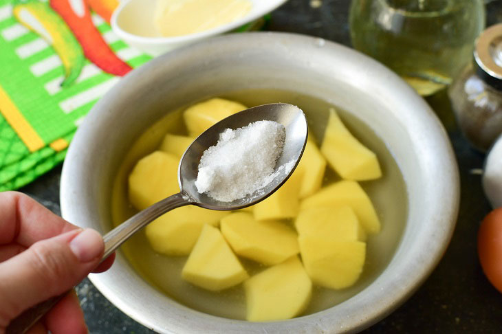 French potato curls - an interesting quick recipe