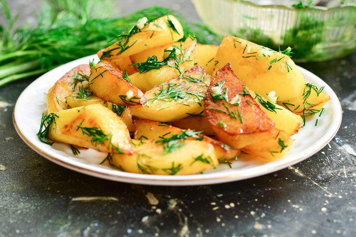 Ulanov-style potatoes - an excellent vegetable dish