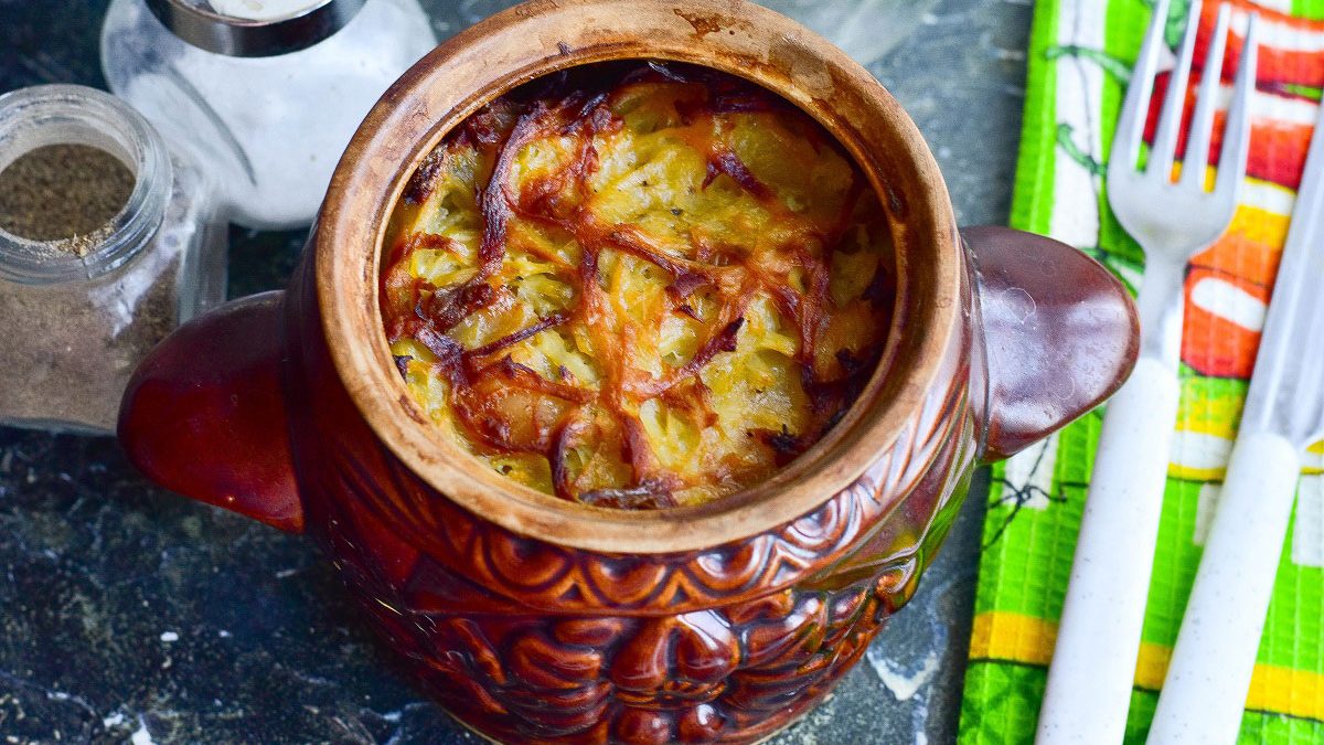 Potato babka in pots – a tasty and juicy dish